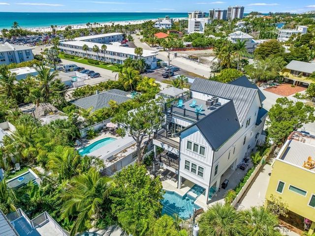 204 COOLIDGE DRIVE, Sarasota, FL 34236