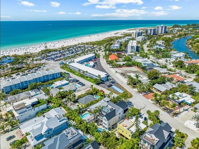 204 COOLIDGE DRIVE, Sarasota, FL 34236