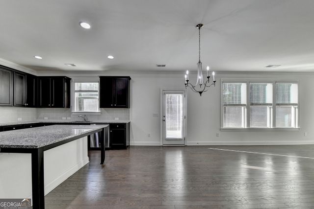 211 HAMLET Drive, Johns Creek, GA 30097