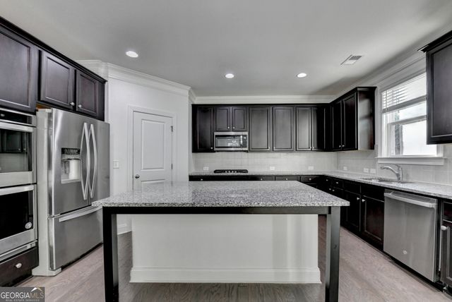 211 HAMLET Drive, Johns Creek, GA 30097