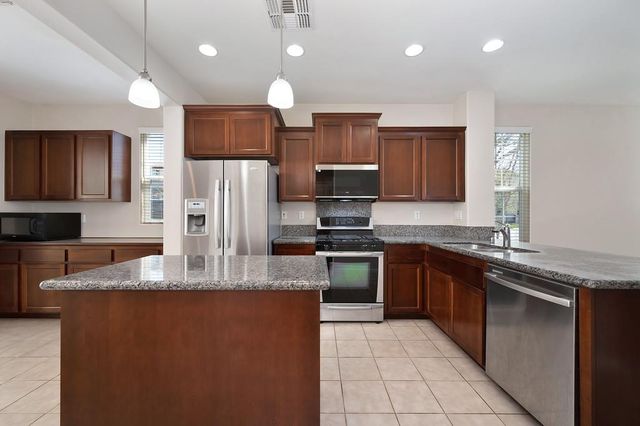 87 sluice Way, Folsom, CA 95630