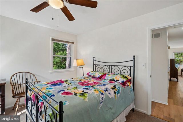 1090 BROADVIEW DR, Annapolis, MD 21409