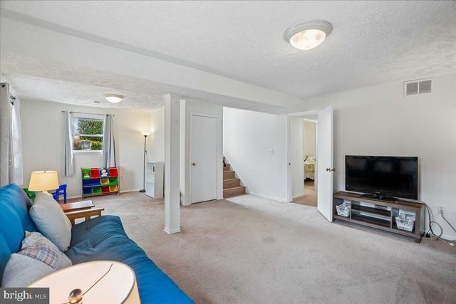 1090 BROADVIEW DR, Annapolis, MD 21409