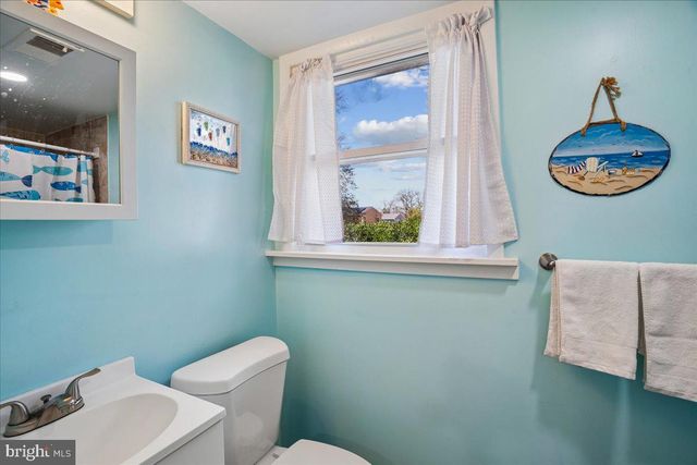 1090 BROADVIEW DR, Annapolis, MD 21409