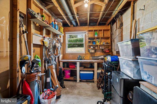 1090 BROADVIEW DR, Annapolis, MD 21409