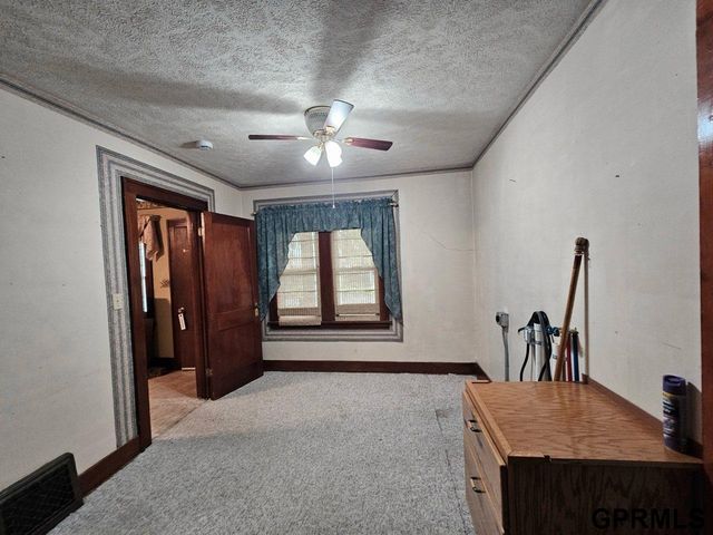 808 N Burlington Street, York, NE 68467