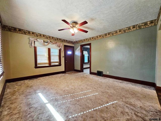 808 N Burlington Street, York, NE 68467