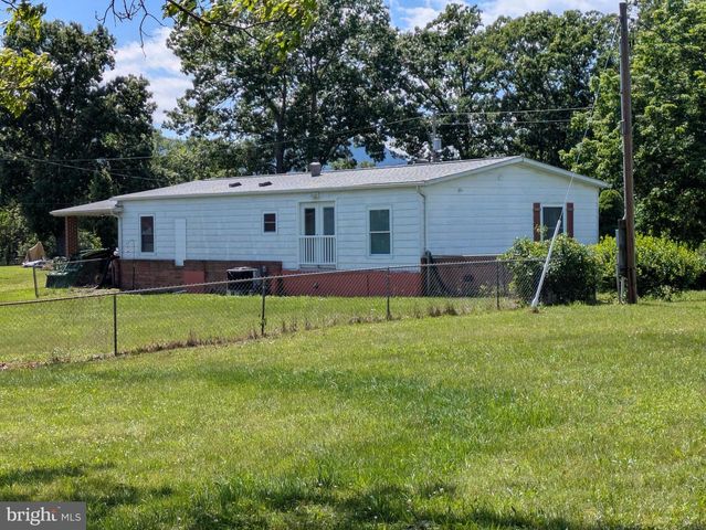 172 ROGERS MILL RD, Strasburg, VA 22657