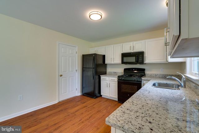 25 TUPELO ST, Lititz, PA 17543