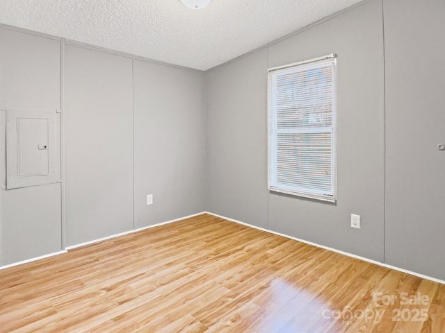 1266 Price Hollow Place, Lenoir, NC 28645