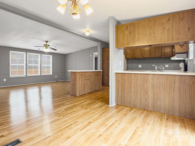 1266 Price Hollow Place, Lenoir, NC 28645