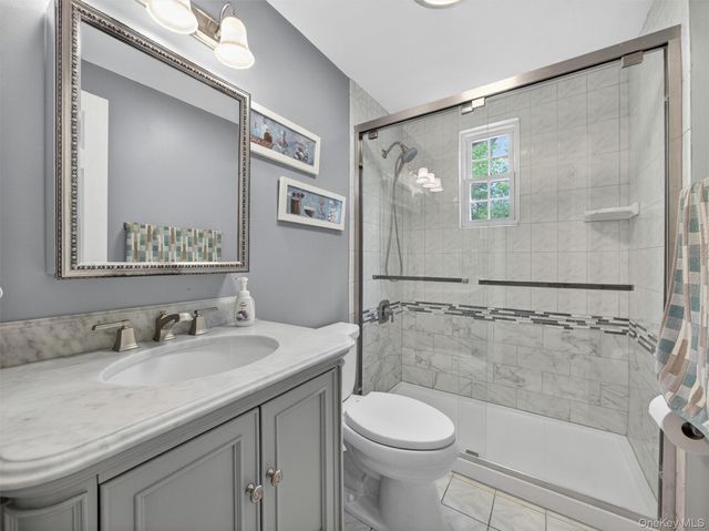 6 Colonial Drive, New City, NY 10956