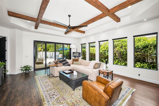 404 MARSHALL STREET, Safety Harbor, FL 34695