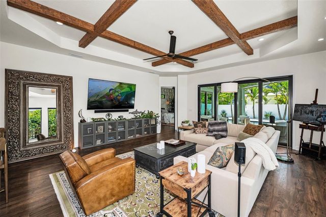 404 MARSHALL STREET, Safety Harbor, FL 34695