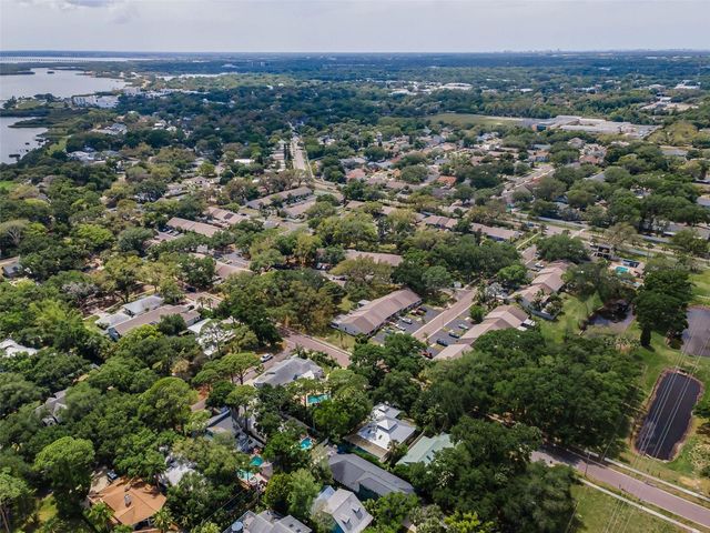 404 MARSHALL STREET, Safety Harbor, FL 34695