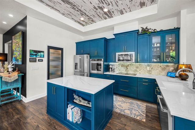 404 MARSHALL STREET, Safety Harbor, FL 34695