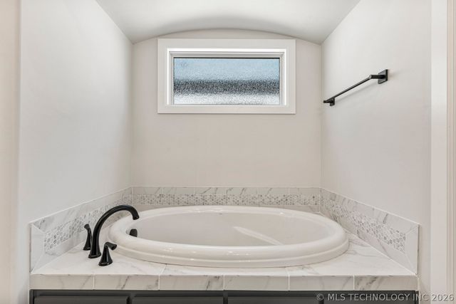 14167 S Evanston Avenue, Bixby, OK 74008