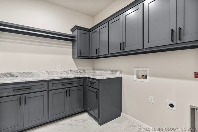 14167 S Evanston Avenue, Bixby, OK 74008