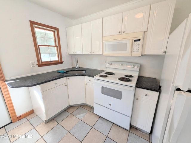 180 Giffordtown Lane, Little Egg Harbor, NJ 08087