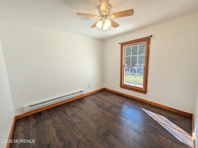 180 Giffordtown Lane, Little Egg Harbor, NJ 08087