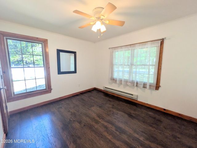 180 Giffordtown Lane, Little Egg Harbor, NJ 08087