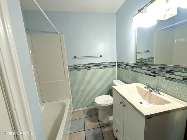180 Giffordtown Lane, Little Egg Harbor, NJ 08087