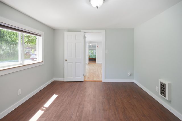 56 Shepard Home Road, Chester, NH 03036