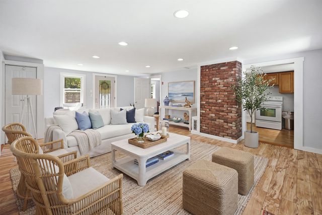 56 Shepard Home Road, Chester, NH 03036