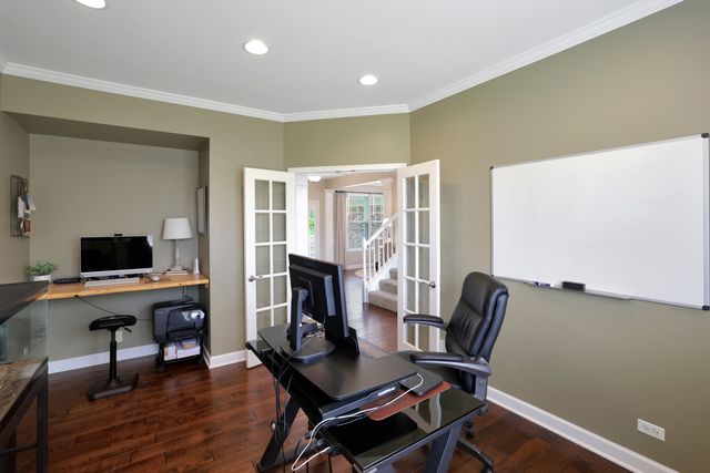 3 Camberwell Court, Algonquin, IL 60102