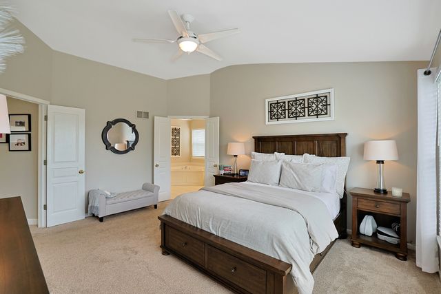 3 Camberwell Court, Algonquin, IL 60102