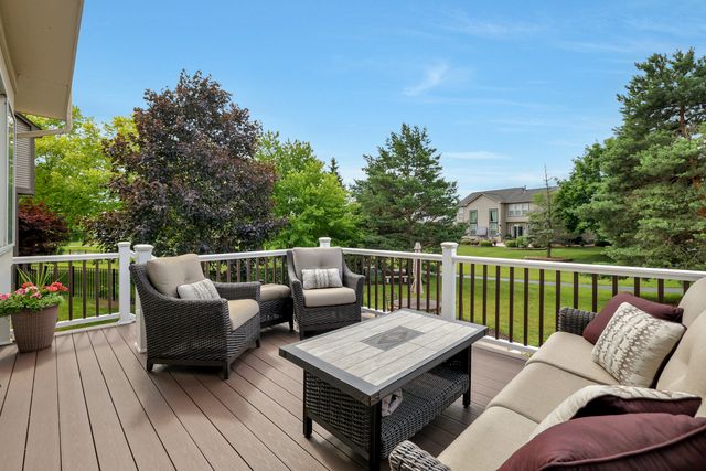 3 Camberwell Court, Algonquin, IL 60102