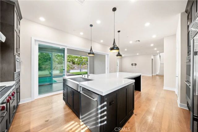 59 Sagan, Irvine, CA 92618