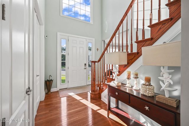 12 Angel Court, Howell, NJ 07731