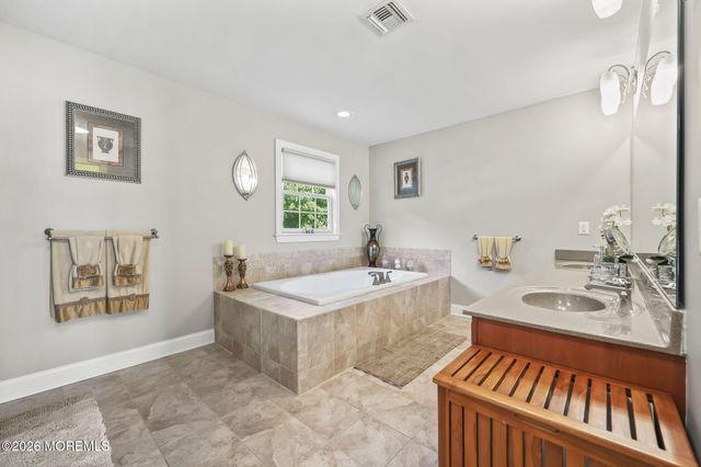 12 Angel Court, Howell, NJ 07731