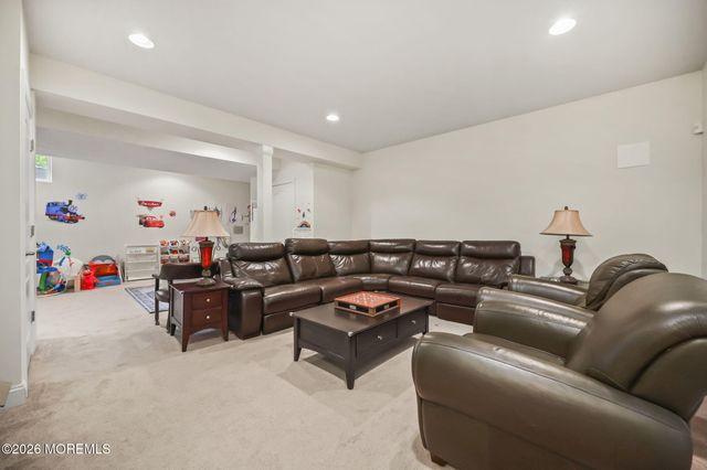 12 Angel Court, Howell, NJ 07731