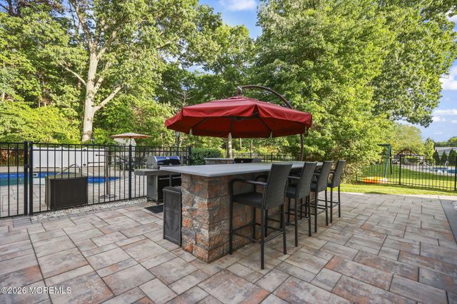 12 Angel Court, Howell, NJ 07731