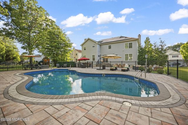 12 Angel Court, Howell, NJ 07731