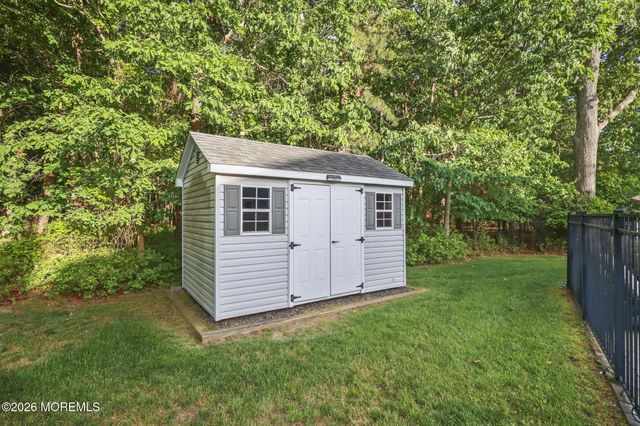 12 Angel Court, Howell, NJ 07731