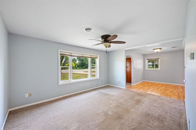 2194 E Napier Ave, Benton Harbor, MI 49022