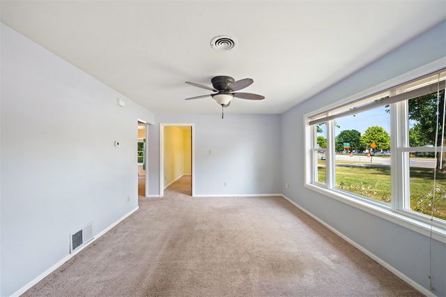 2194 E Napier Ave, Benton Harbor, MI 49022