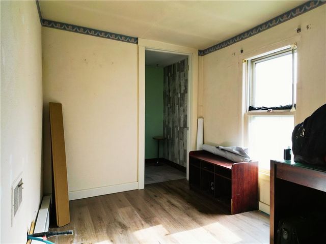 328 3rd Street, City Of But Ne, PA 16001