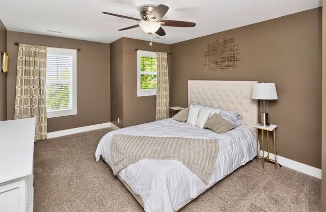 1015 NE 49th Lane, Ankeny, IA 50021
