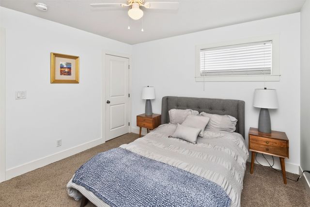 1015 NE 49th Lane, Ankeny, IA 50021