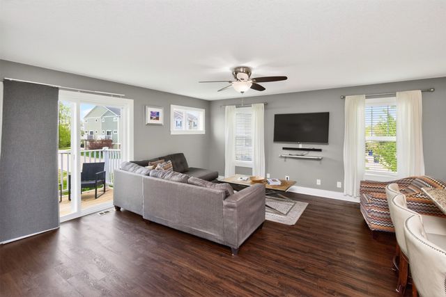 1015 NE 49th Lane, Ankeny, IA 50021