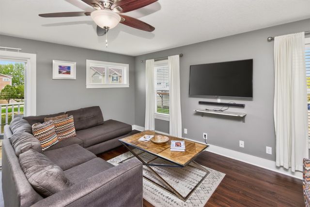 1015 NE 49th Lane, Ankeny, IA 50021
