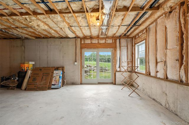 12 Brewster Court, Washingtonville, NY 10992