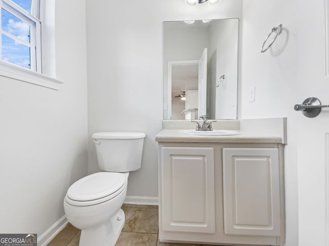 1231 Silverstone Trail, Jonesboro, GA 30238