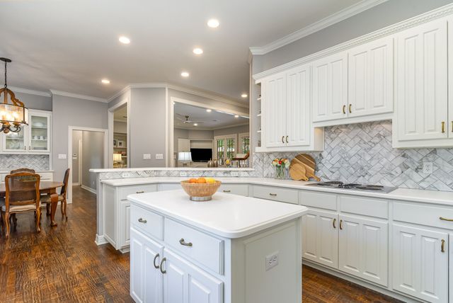 17508 Muirfield Drive, Dallas, TX 75287