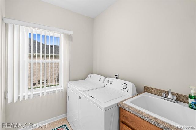 18243 Wingate Drive, Macomb, MI 48042