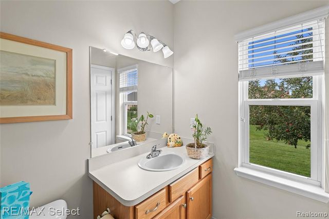 18243 Wingate Drive, Macomb, MI 48042